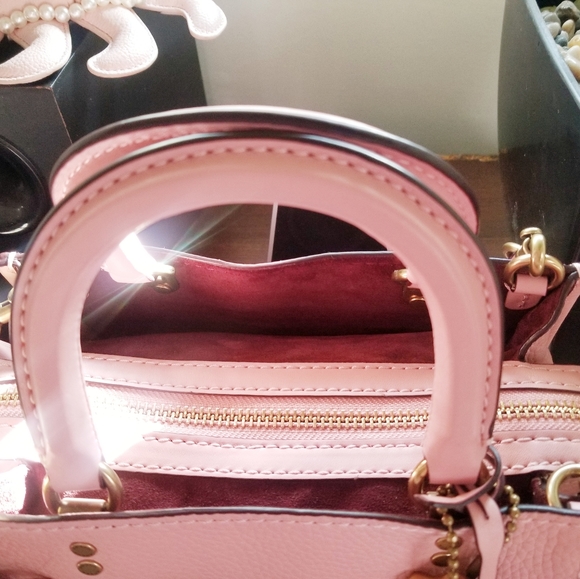 Coach Rogue 25 - Picture 2 of 3